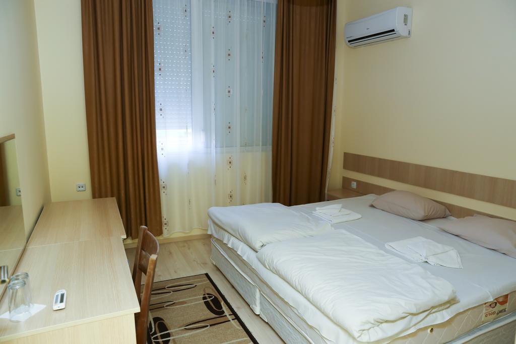Hotel & Restaurant Ida Kŭrdzhali Dış mekan fotoğraf