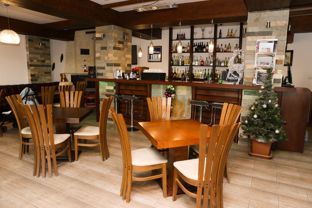 Hotel & Restaurant Ida Kŭrdzhali Dış mekan fotoğraf